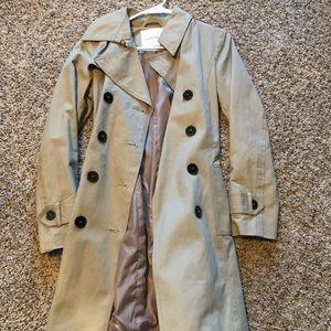 Trench coat